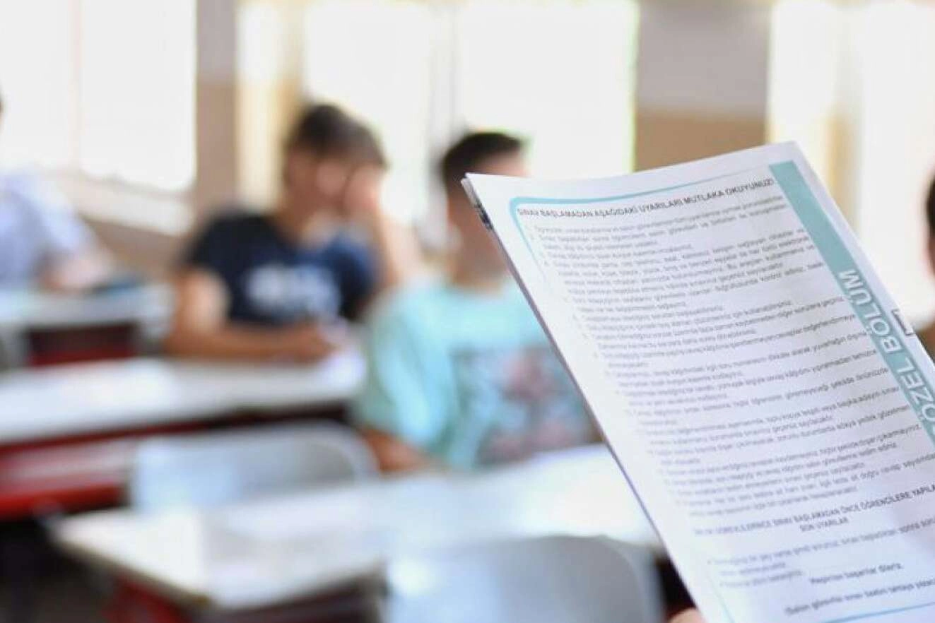 MEB’den Sınav Günü Açıklaması: Saatler Değişmedi, Okullar Bir Gün Tatil Edilecek