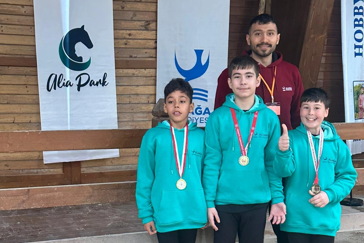 Aliağa’nın Özel Sporcularından Çifte Şampiyonluk: Masa Tenisi ve Binicilikte Zirve