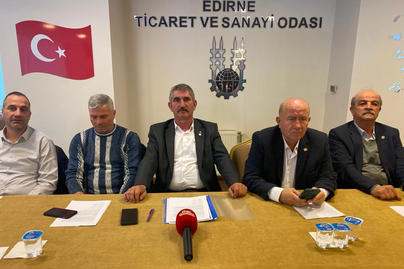 Edirneli Çiftçilerden Alarm: “Mazot ve Gübre Fiyatları Üretimi Durduruyor”
