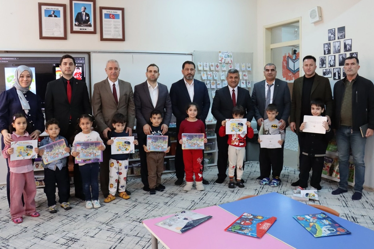 Kütüphaneler Haftası Etkinliği: Öğrencilere Kitap ve Okuma Saati