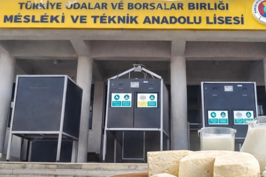 Ağrı’da Gıda Atölyesi ile Mesleki Eğitim Üretime Dönüşüyor