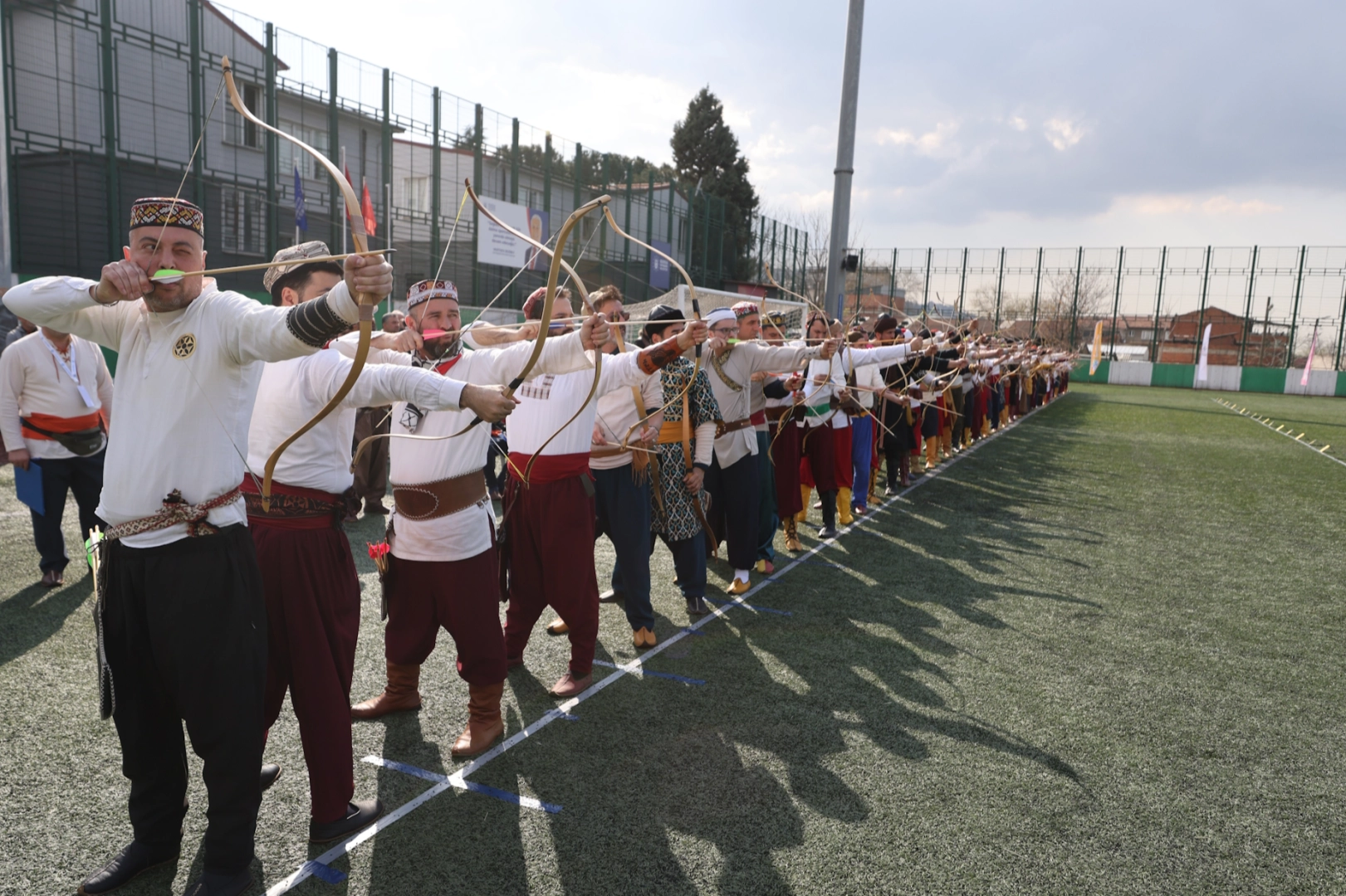 Bursa Uluslararası Spor Festivali Coşkusu Sürüyor: Oryantiring ve Okçuluk Heyecanı