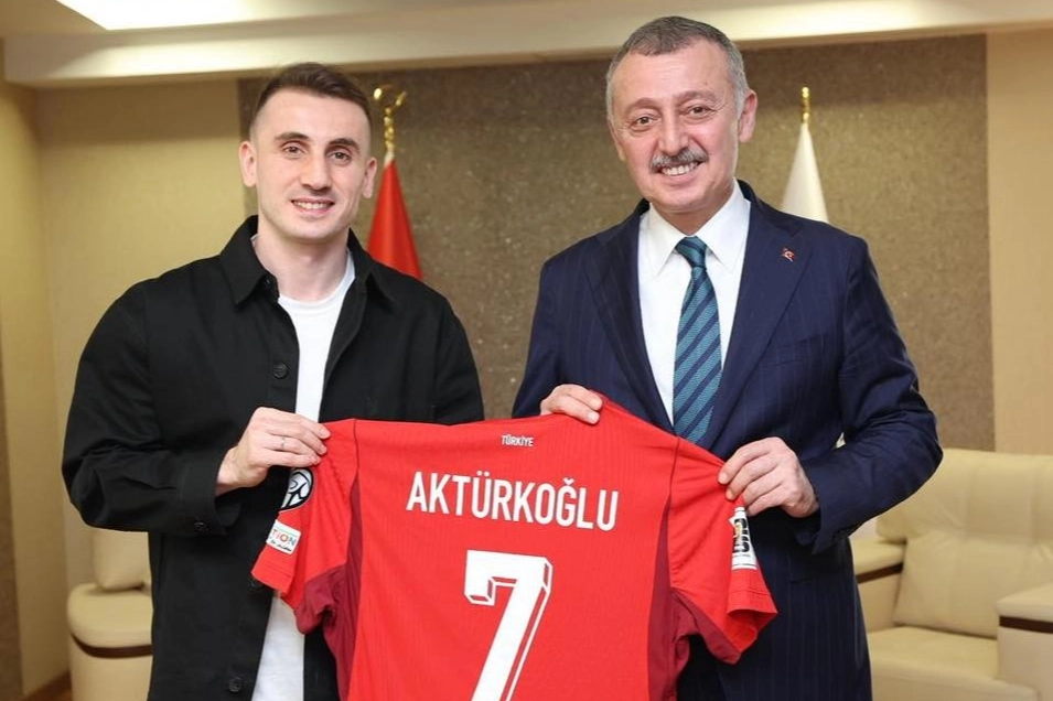 Kocaeli’nin Gururu Kerem Aktürkoğlu’ndan Büyükakın’a Ziyaret