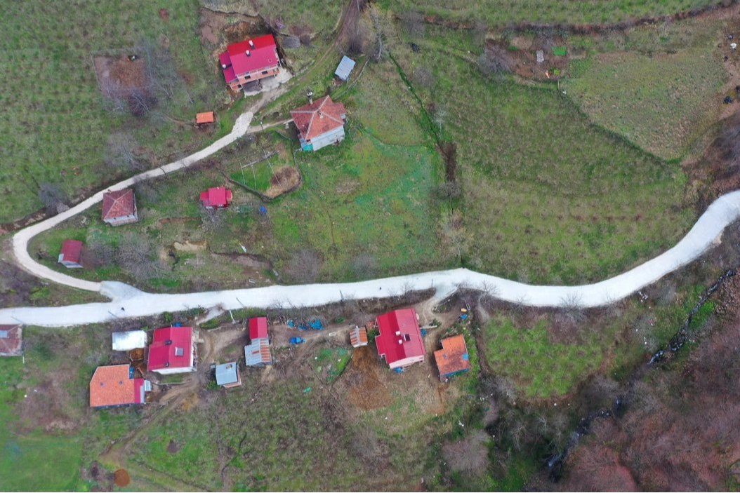 Ordu Kumru’da Mahalle Yolu Beton Konforuna Kavuşuyor