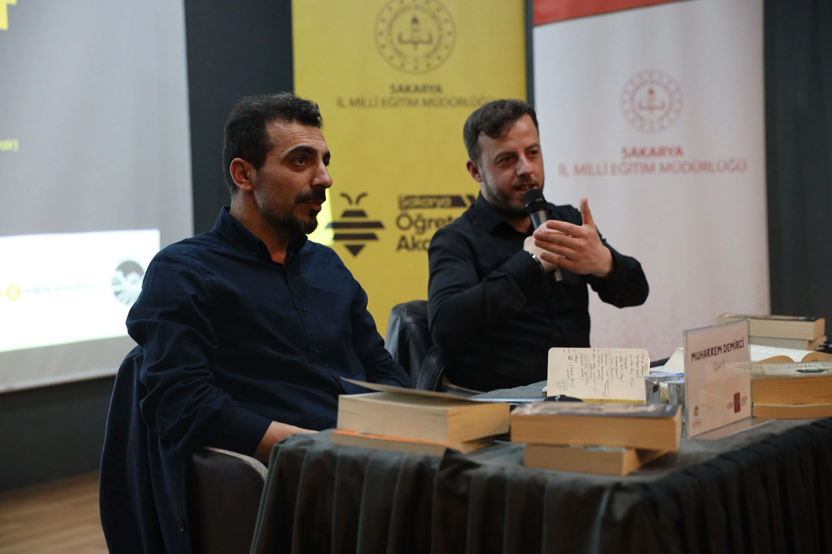 Sakarya’da Edip Cansever Söyleşisi: Şiir ve Hayat Üzerine Derin Yolculuk