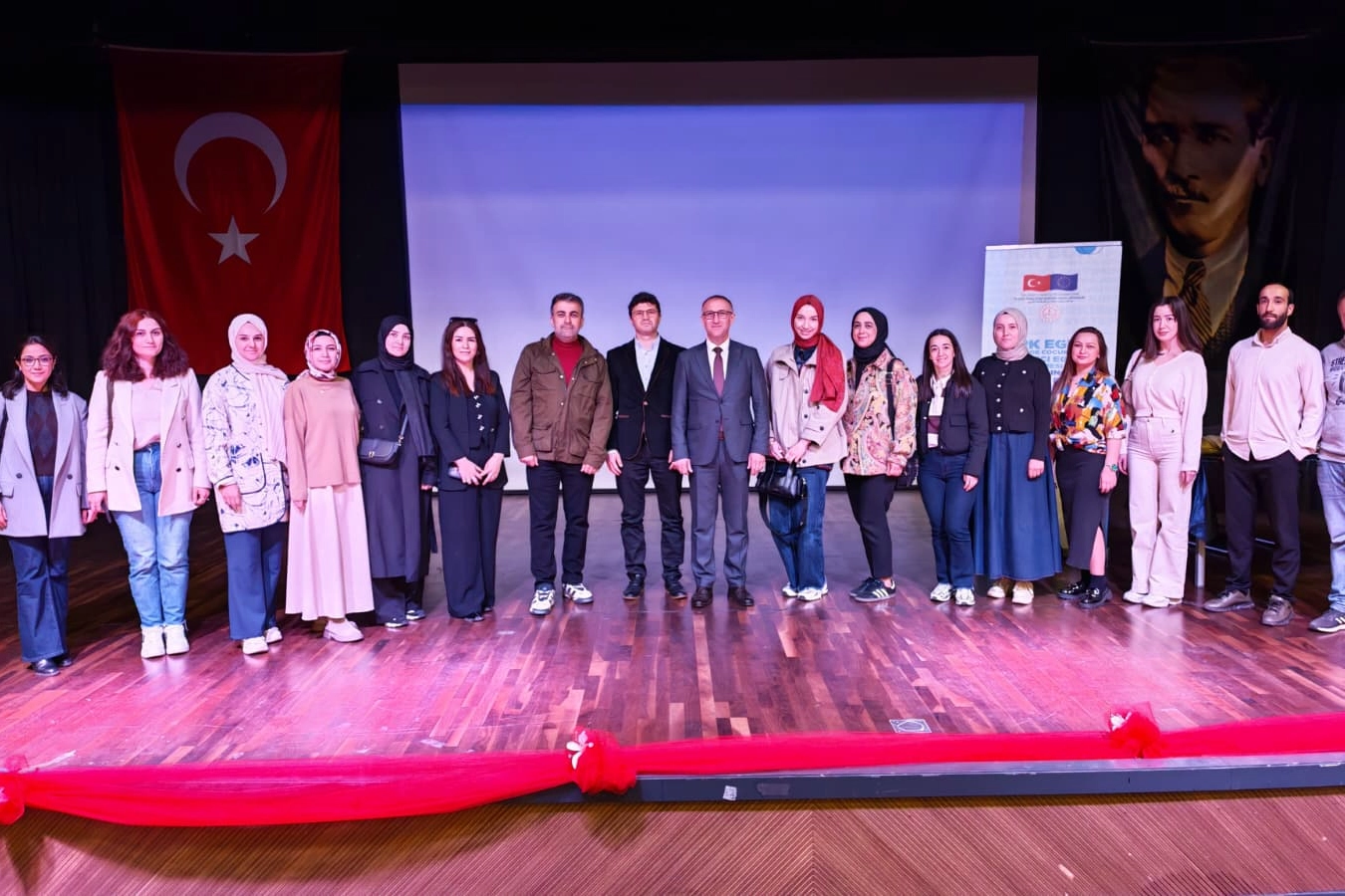 Serdivan’da PIKTES Kapsamında Aile Seminerleri Yoğun İlgi Gördü