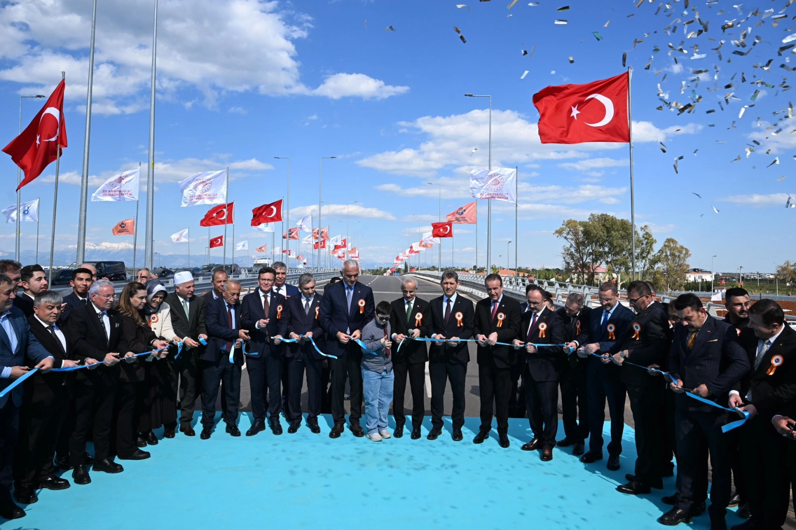 Antalya’da Altınkale Kavşağı Hizmete Açıldı: Trafikte Büyük Rahatlama