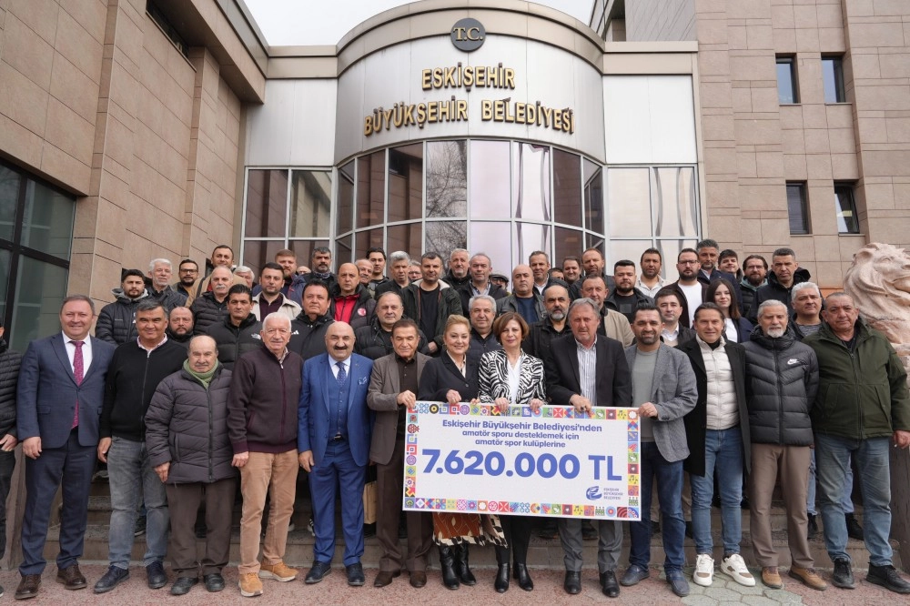 Eskişehir Büyükşehir’den Amatör Spor Kulüplerine 7,6 Milyon TL Destek