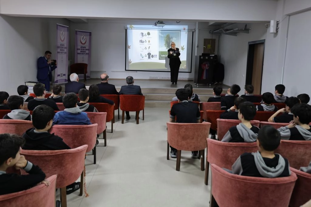 Kütahya’da Öğrencilere “Sıfır Atık” Bilinci Kazandırılıyor
