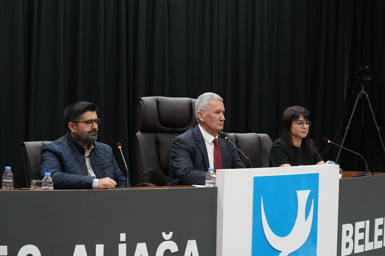 Aliağa Belediyesi Meclisi’nde 2025 Faaliyet Raporu Oy Çokluğuyla Kabul Edildi