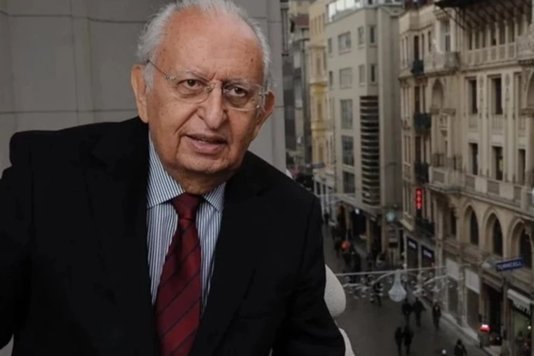 TBMM Eski Başkanı Hüsamettin Cindoruk Hayatını Kaybetti