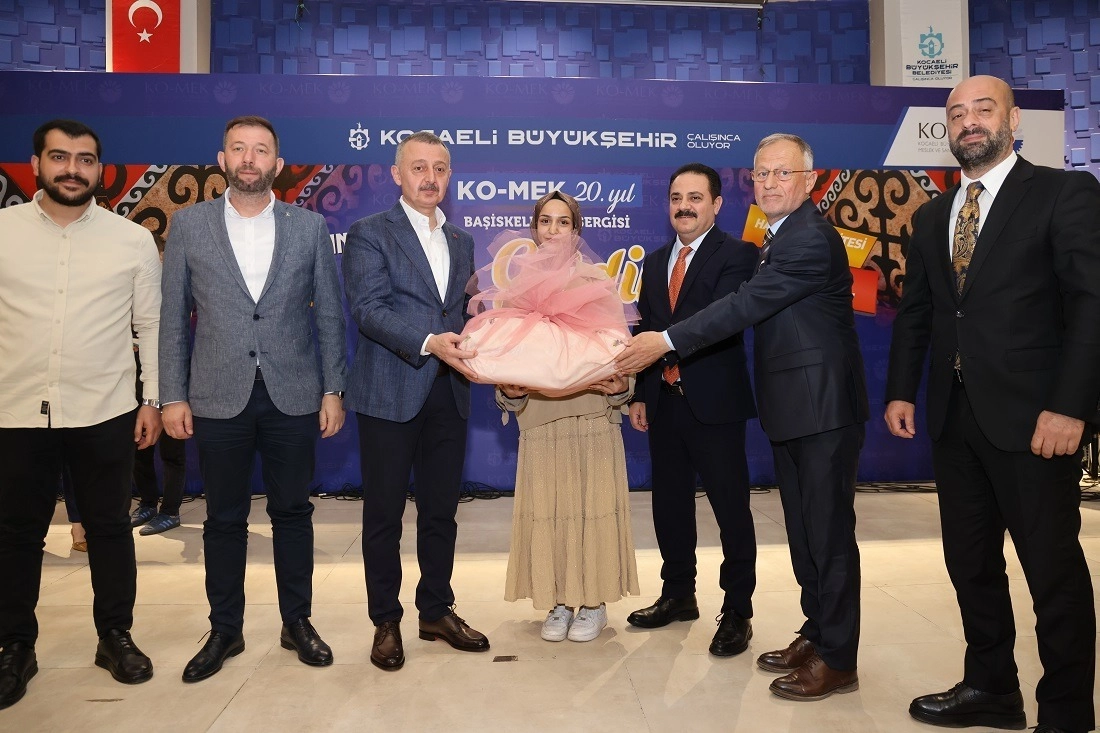 KO-MEK Sergilerine Yoğun İlgi: “Kocaeli’de Yeni Bir Yaşam Biçimi Oluşturuyor”