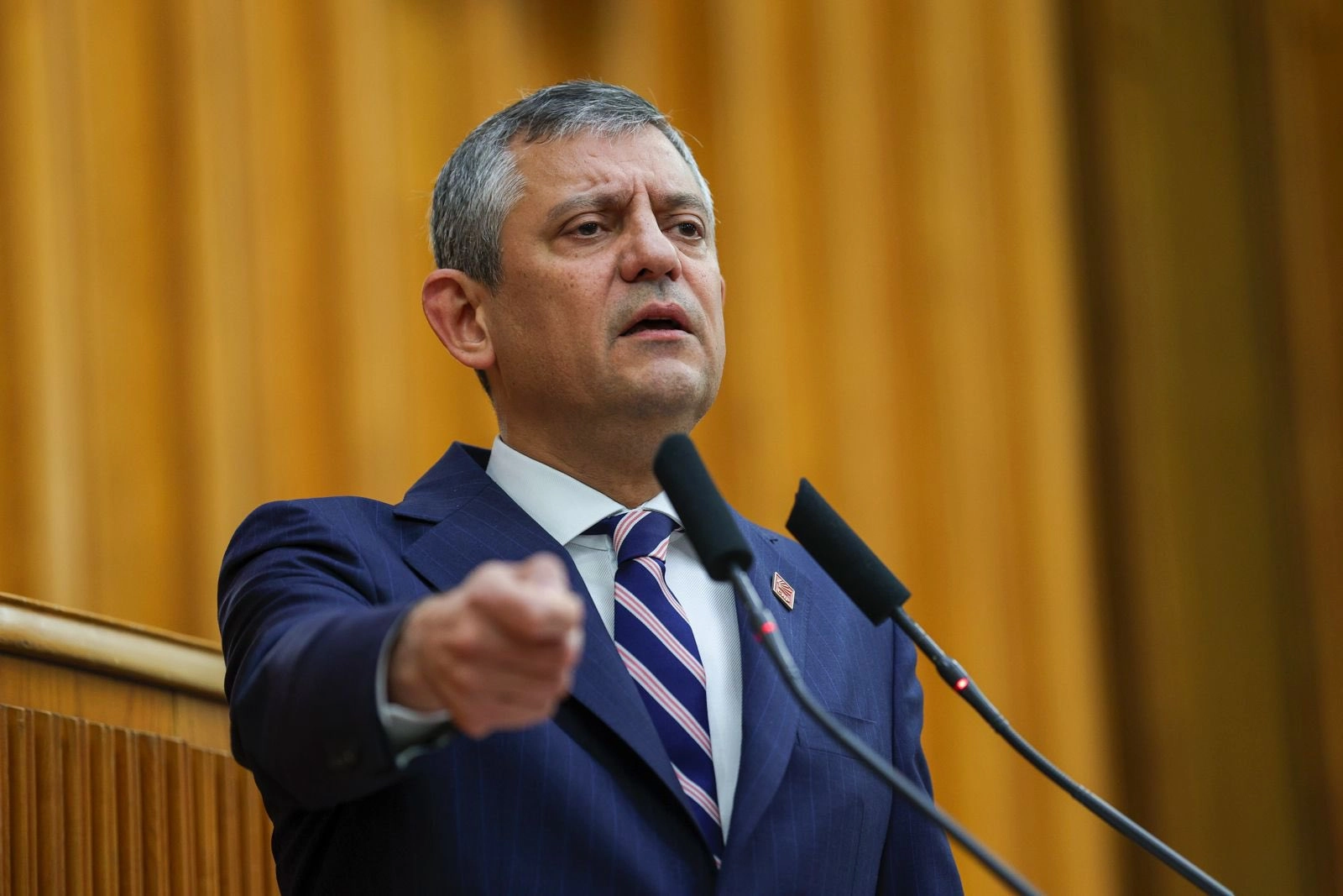 Özgür Özel’den Erken Seçim Çağrısı: “Millet Sandık İstiyor”