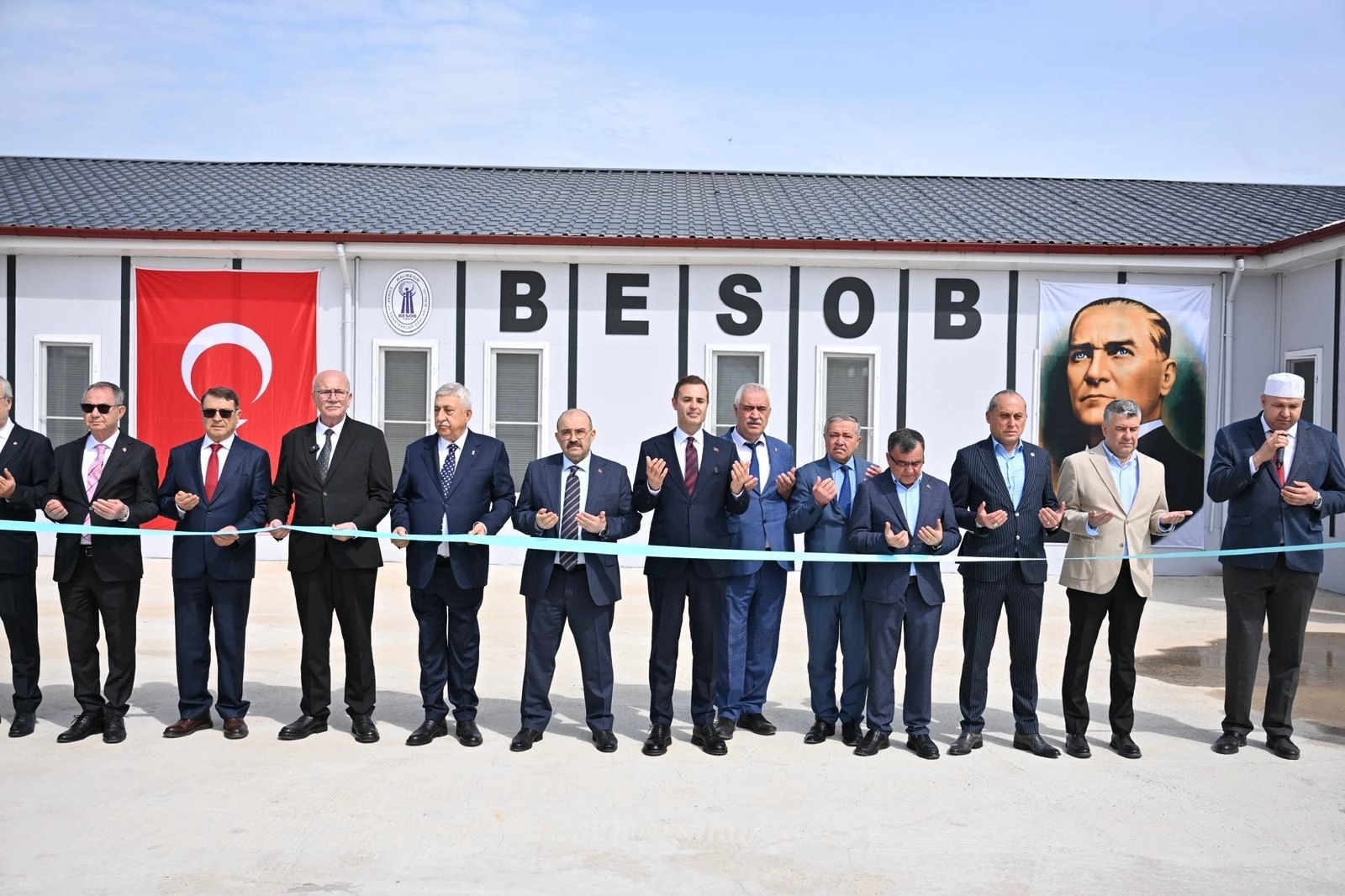 Balıkesir’de Esnafa Yeni Hizmet Binası Açıldı