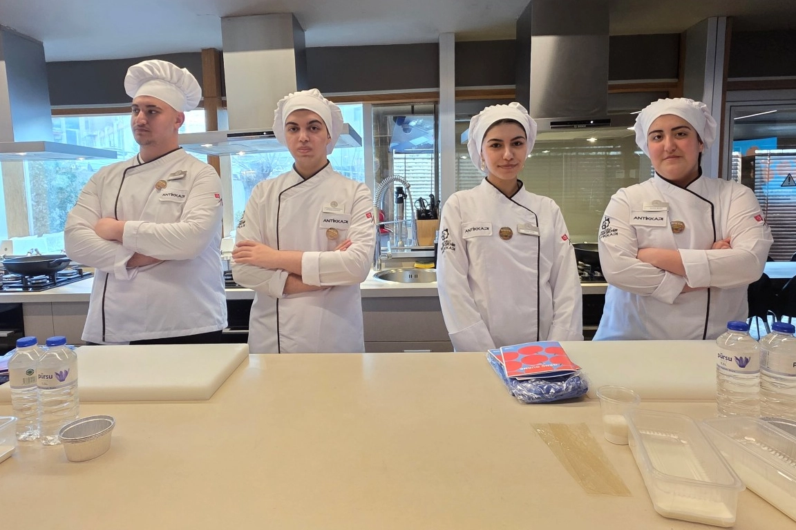 Gastro Genç Şampiyonlarına İstanbul’da Profesyonel Eğitim Fırsatı