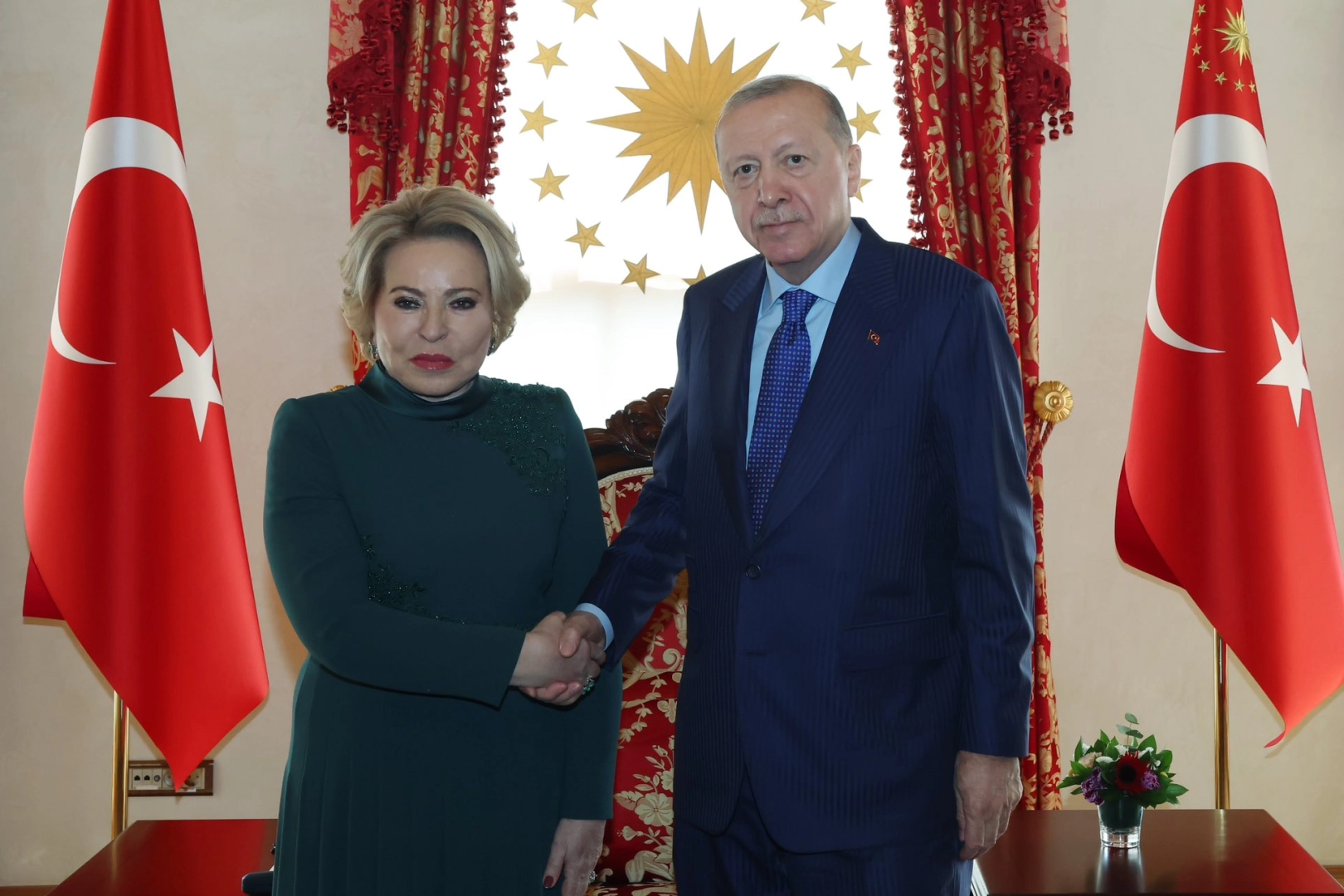 Cumhurbaşkanı Erdoğan, Rusya Federasyon Konseyi Başkanı Matviyenko’yu Kabul Etti