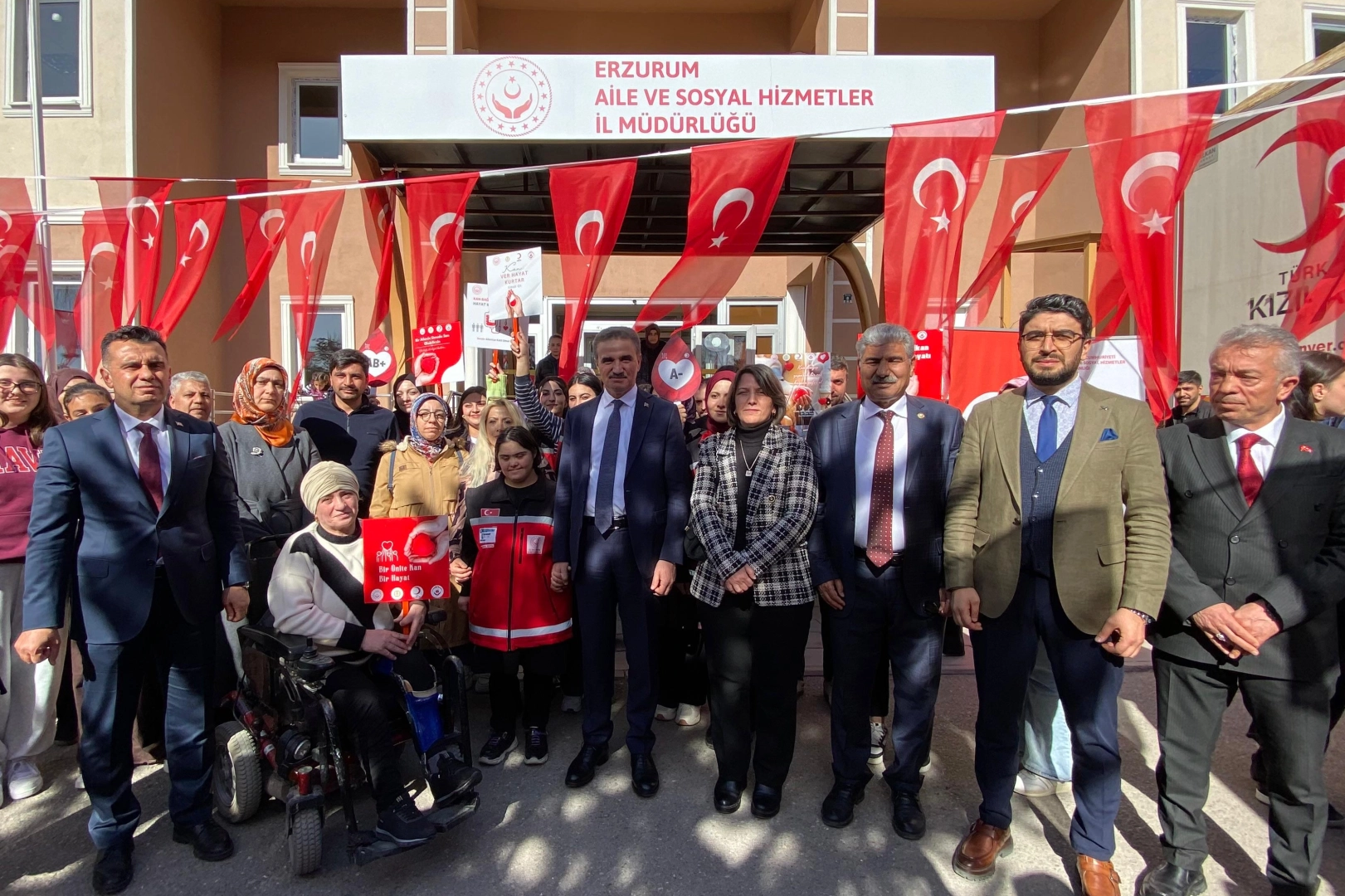 Erzurum’da “Kan Bağışı Hayat Kurtarır” Kampanyasına Yoğun İlgi