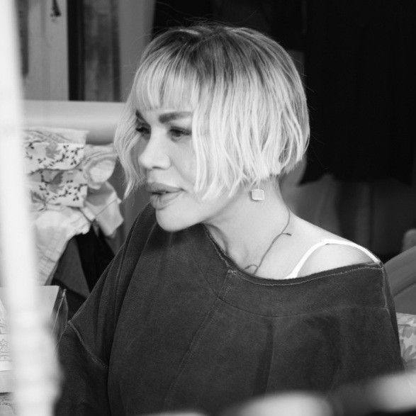 Sezen Aksu’dan Yeni Albüm: “Biz de Yeniden Başlarız” Dinleyiciyle Buluştu