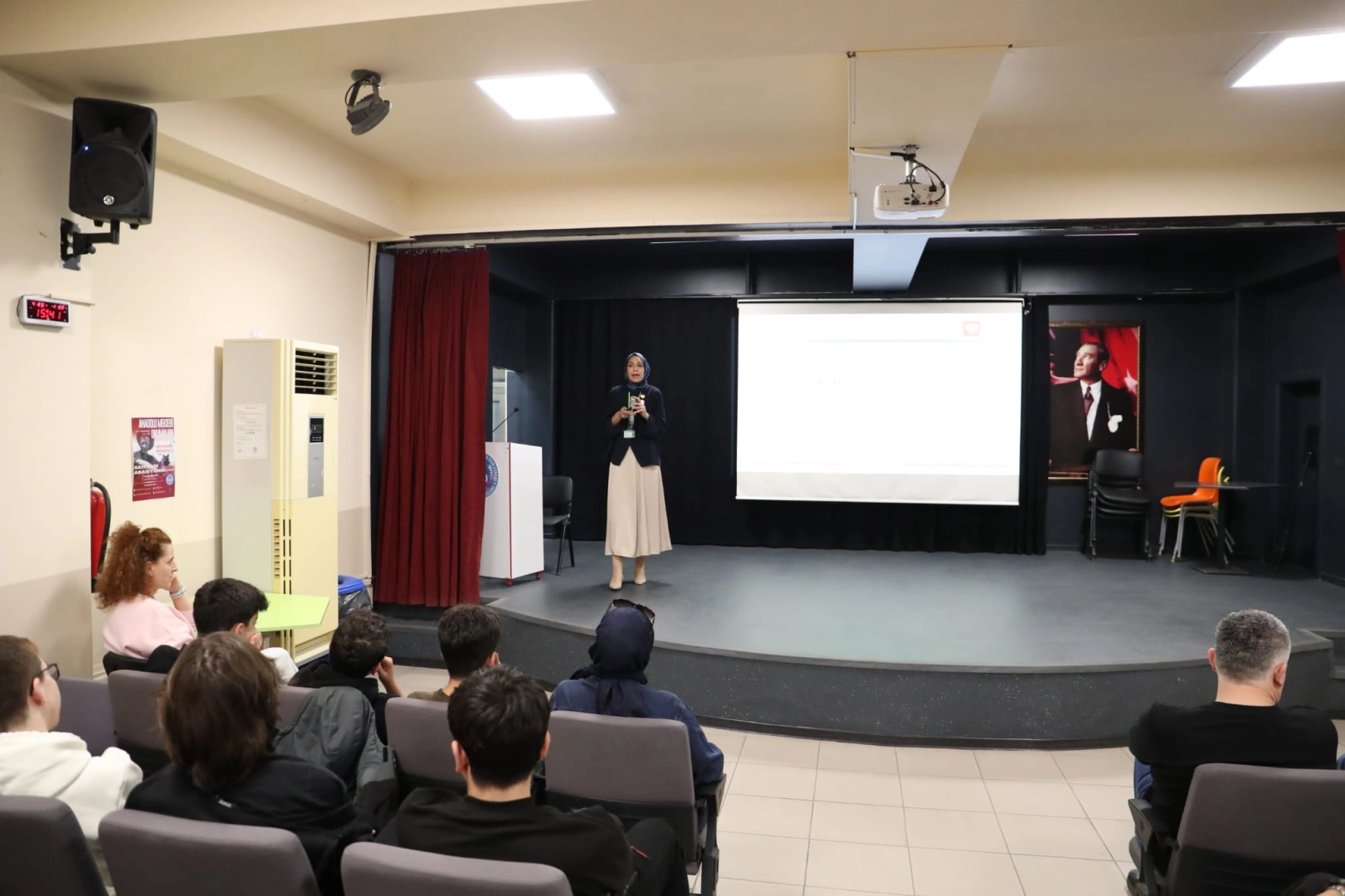 İzmit’te Öğrencilere Obezite Semineri: Sağlıklı Yaşam Bilinci Anlatıldı