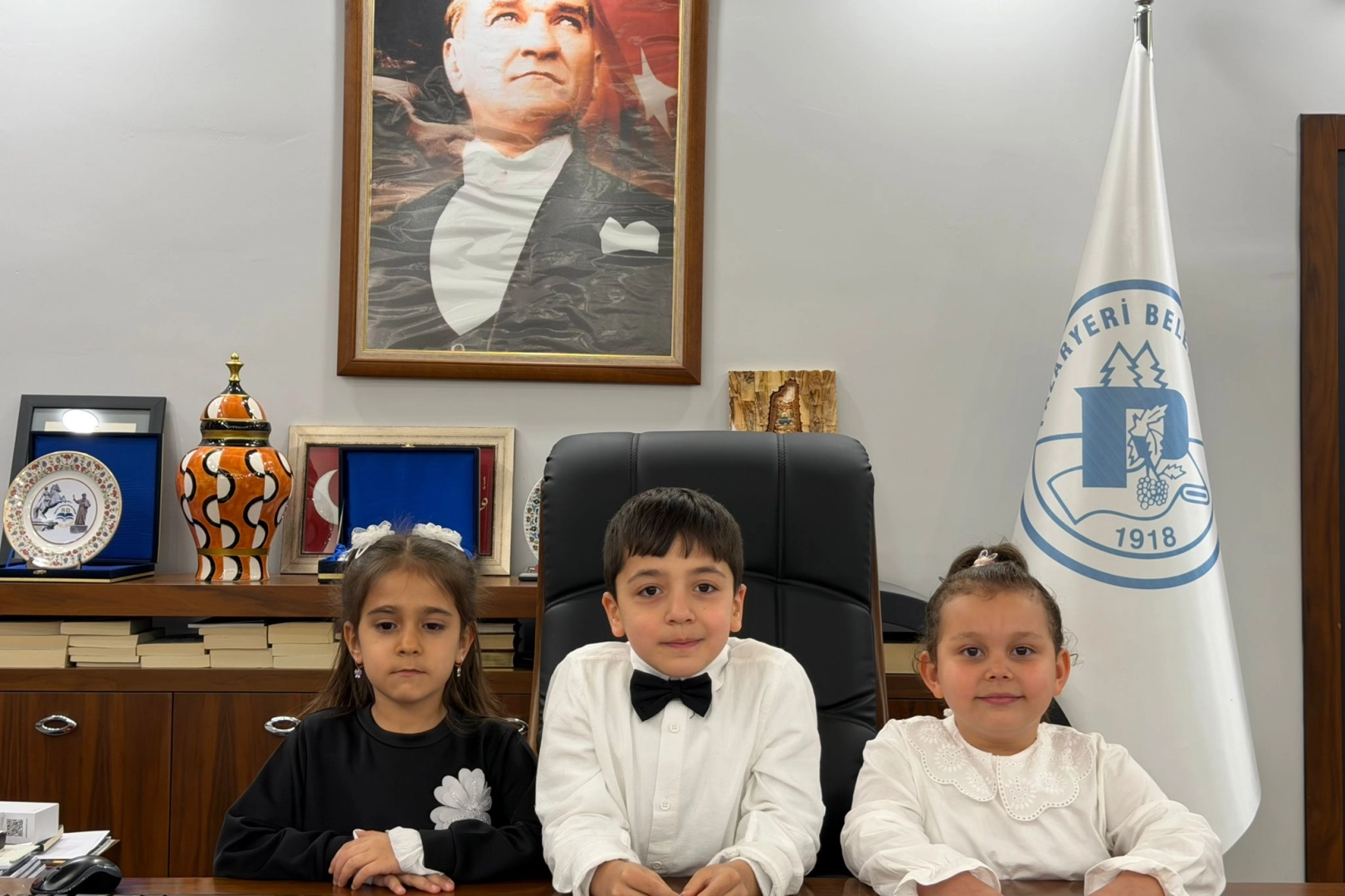 Pazaryeri’nde 23 Nisan Coşkusu: Minik Başkanlar Göreve Geldi