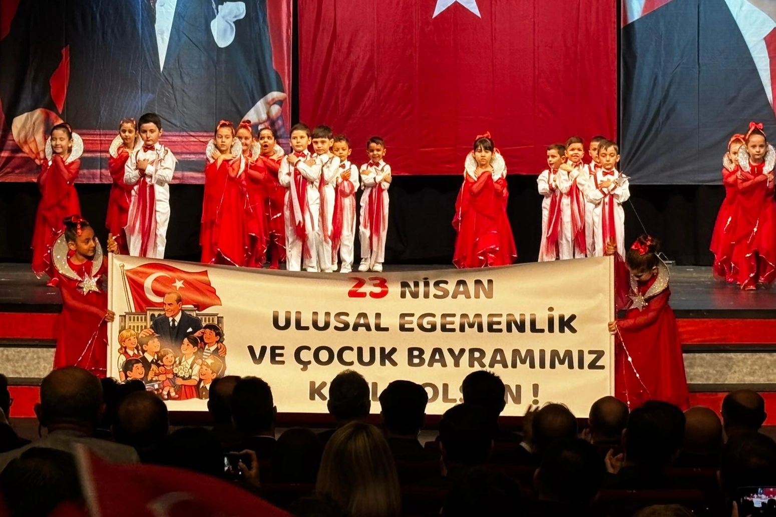 Bursa’da 23 Nisan’ın 106. Yılı Coşkuyla Kutlandı