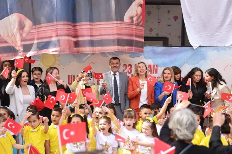 Denizli’de 23 Nisan Coşkusu: 6 Merkezde İki Gün Süren Şenlik