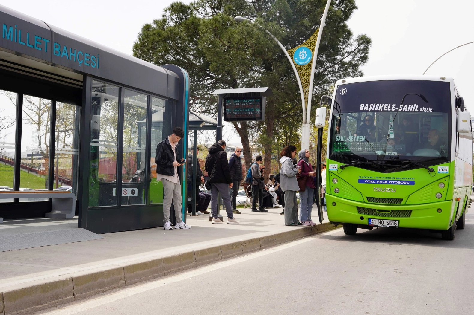 Kocaeli’de Akıllı Ulaşım Atağı: YBS Ekran Sayısı 110’a Çıkarıldı