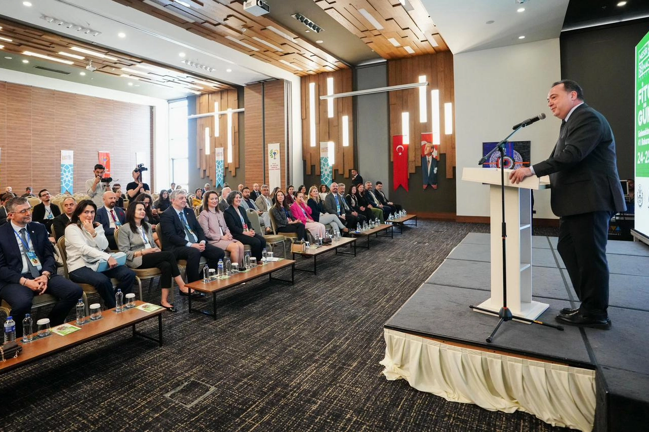 Manisa’da Bir İlk: Mesir Festivali’nde Fitoterapi Günleri Başladı