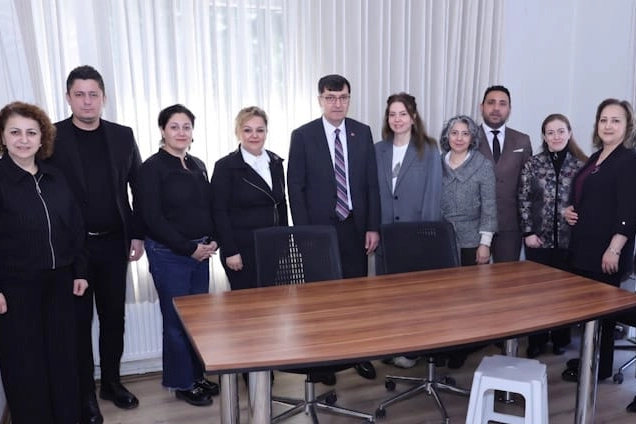 Başkan Kahveci’den KİKDER’e Ziyaret: Kadın Girişimciliği ve İş Birliği Gündemde