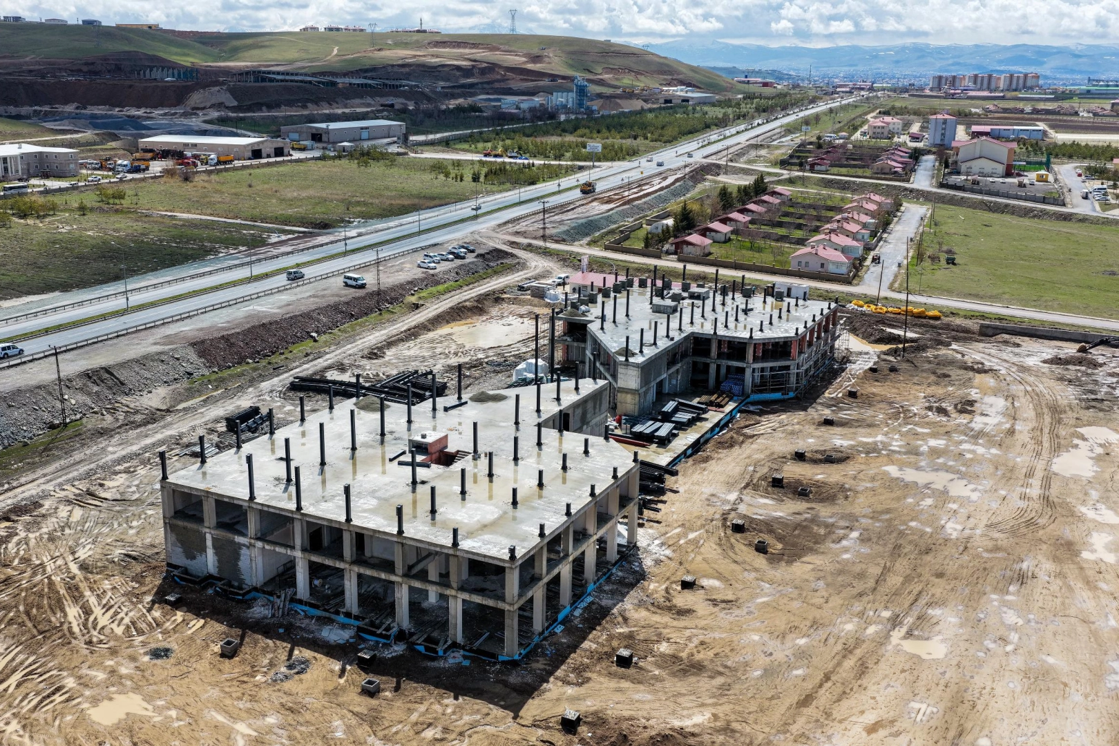 Van’da Yeni Otogar Projesi Yükseliyor: Yüzde 55 Tamamlandı
