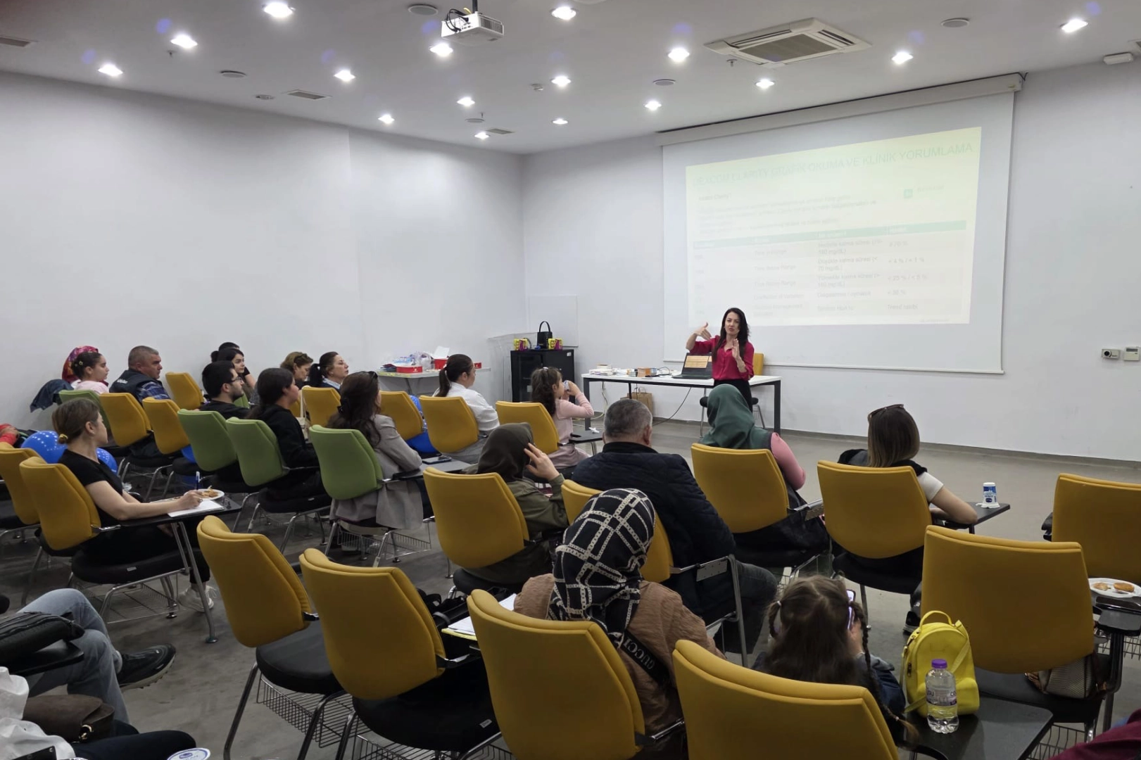 Antalya’da Tip 1 Diyabetli Çocuklar İçin Teknoloji Buluşması: Yaşam Kalitesi Artıyor