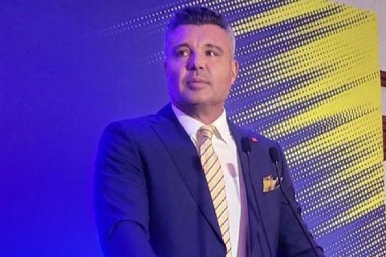 Fenerbahçe’de Seçim Hareketliliği: Saadettin Saran Olağanüstü Kongre Kararını Duyurdu