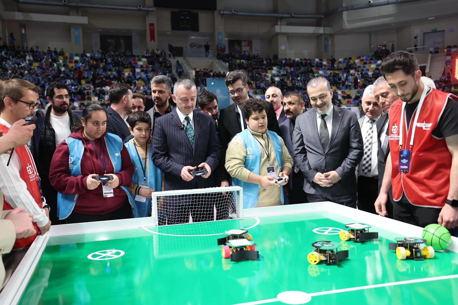 Kocaeli’de Teknoloji Rüzgarı: KODELİG’26’da Robotlar Sahaya Çıktı