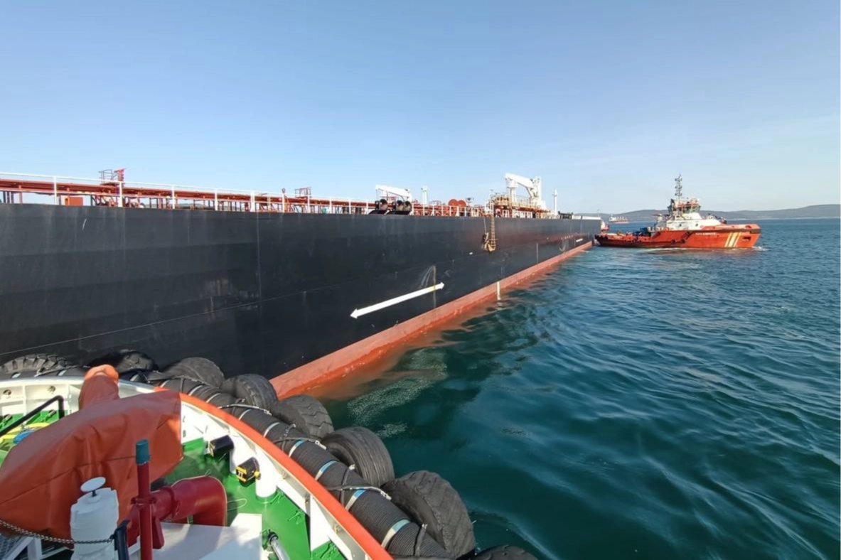 Çanakkale Boğazı’nda Tanker Arızası: Gemi Trafiği Çift Yönlü Askıya Alındı