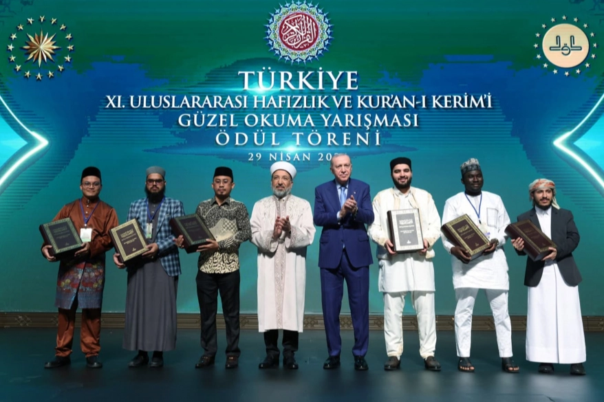 Cumhurbaşkanı Erdoğan’dan İslam Dünyasına Birlik Çağrısı: "Birbirimize Kenetlenmek Zorundayız"