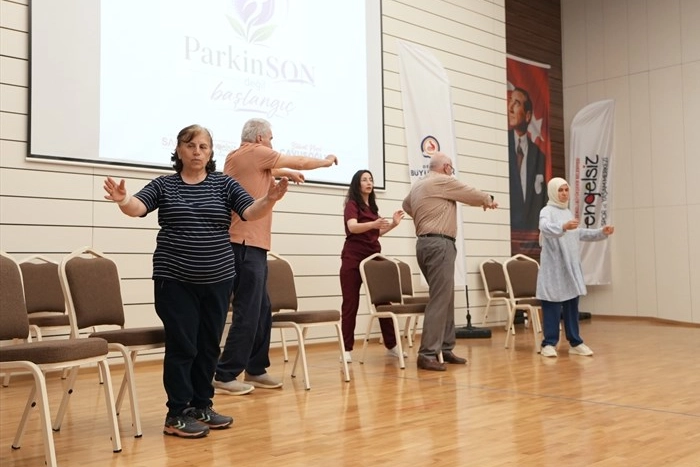 Denizli’de Parkinson Hastaları İçin Yeni Dönem: “ParkinSon Değil Başlangıç”
