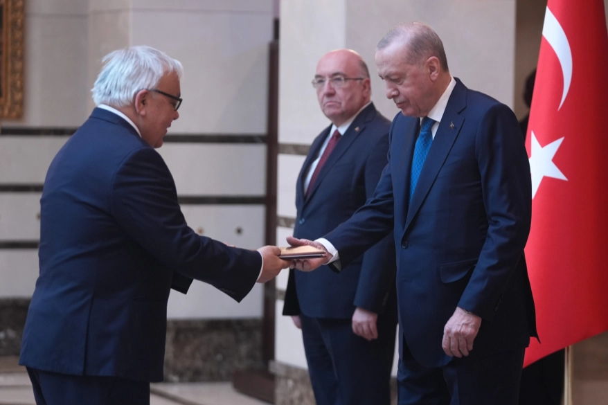 Cumhurbaşkanı Erdoğan’dan Beş Ülke Büyükelçisine Kabul: Külliye’de Güven Mektubu Trafiği