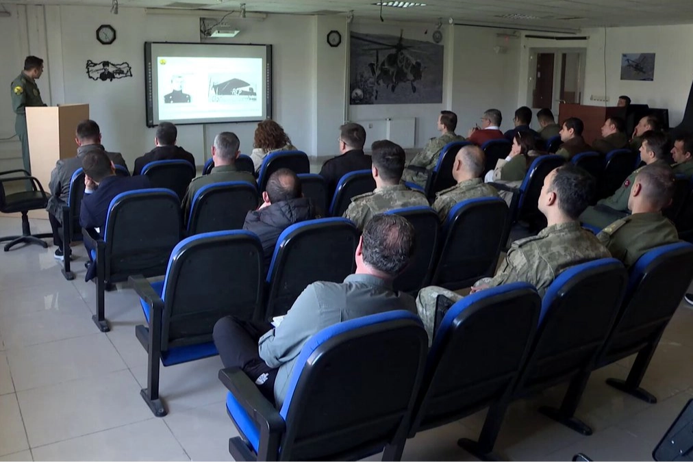 MSB’den Basın Mensuplarına Yerinde Eğitim: Malatya’da Havacılık Teknikleri Tanıtıldı