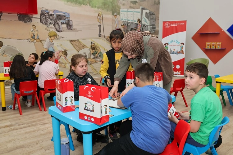 Şanlıurfa Kültür Yolu Festivali'nde Sanat Dolu Gün: Geçmişin İzleri Geleceğe Taşınıyor