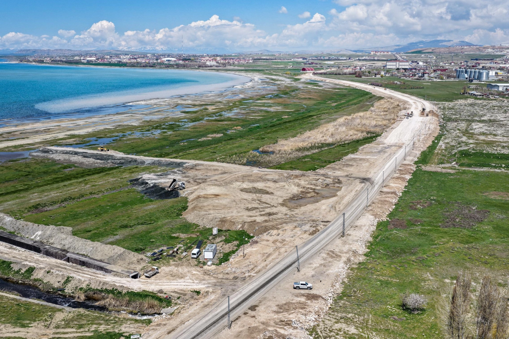 Van’ın Mega Projesinde Sona Doğru: Sahil Yolu 18 Kilometreye Uzanıyor
