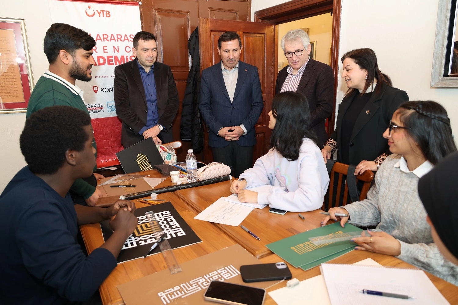 Konya’da Sanatın Evrensel Dili: 48 Ülkeden Öğrenci Geleneksel Türk Sanatlarını Öğreniyor