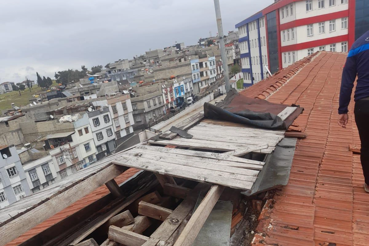 Gaziantep'te Afetin İzleri Siliniyor: 24 Okulda Eğitime Zorunlu Ara!