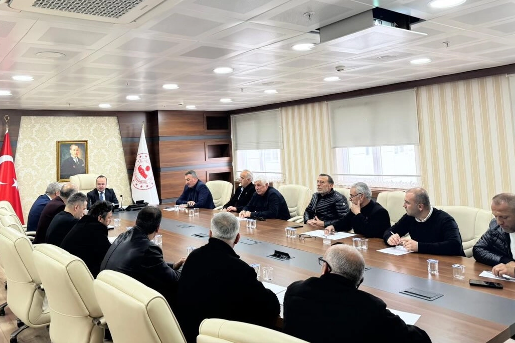 Hopa’da Köylere Hizmet İçin Yeni Dönem: Genel Kurul Tamamlandı