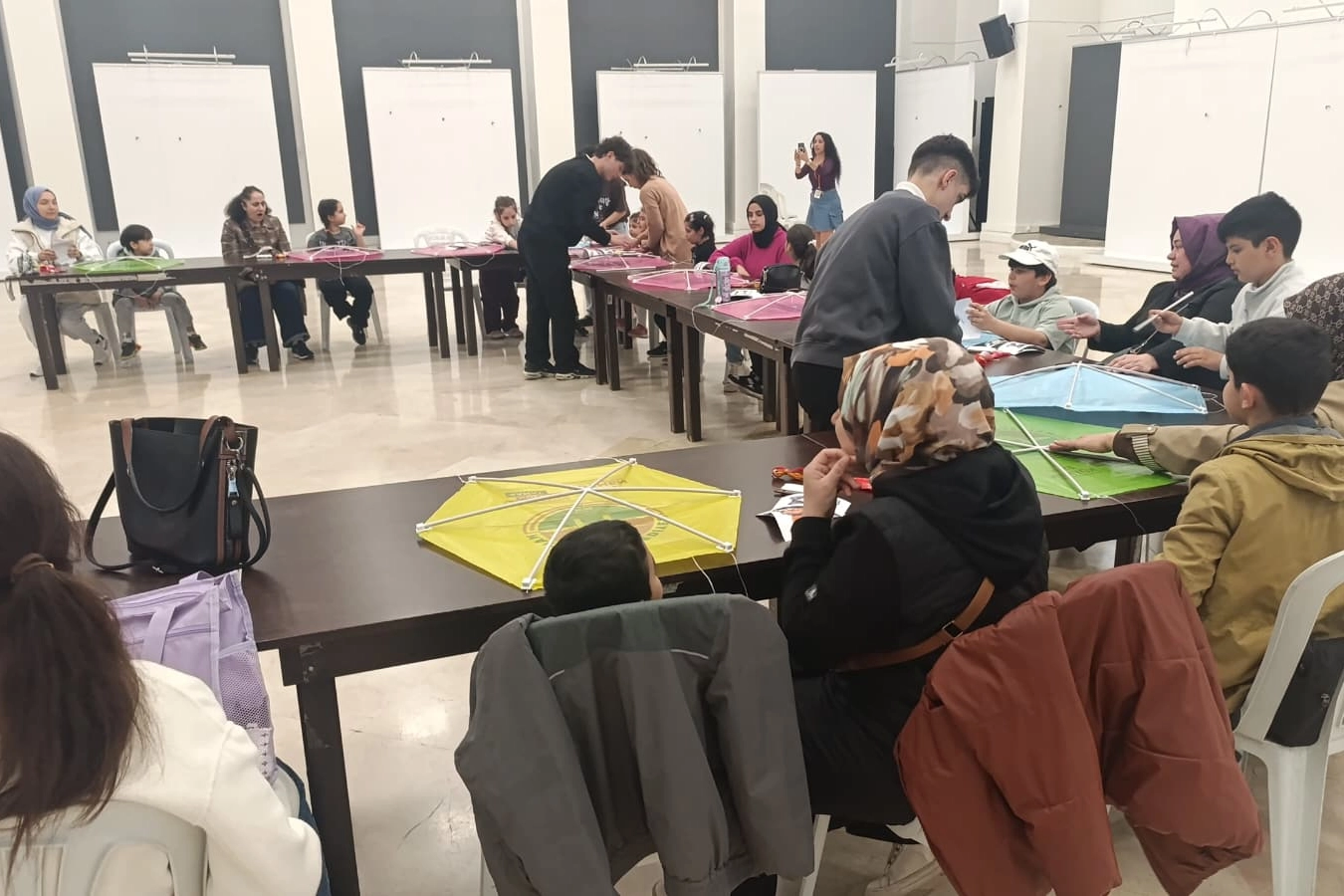 Maltepe’de Gökyüzü Renklenecek: Anne ve Çocuklardan Uçurtma Atölyesi