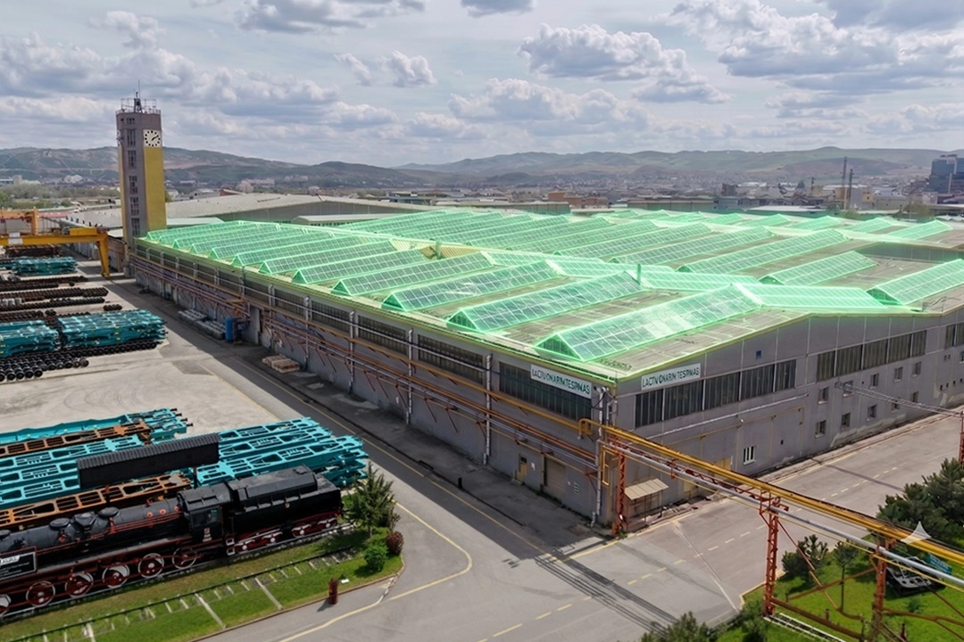 TÜRASAŞ’ta Yeşil Dönüşüm: Milli Trenler Güneş Enerjisiyle Üretiliyor