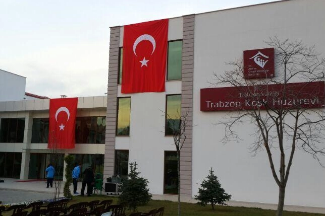 Huzurevlerinde Yeni Dönem: Aile ve Sosyal Hizmetler Bakanlığı’ndan Standart ve Kalite Hamlesi