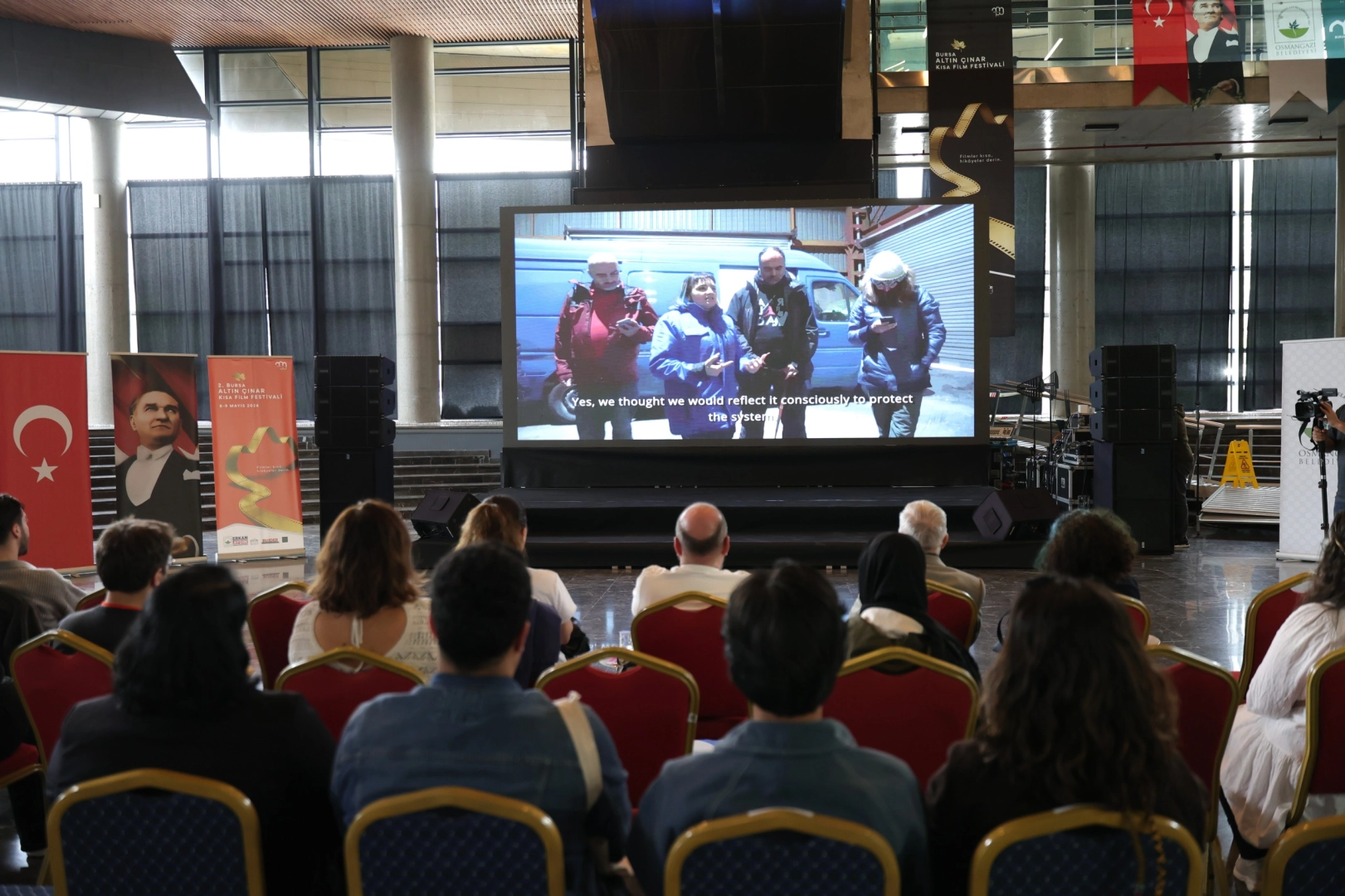 Bursa’da Sinema Rüzgarı: Altın Çınar’da Final Heyecanı Başladı