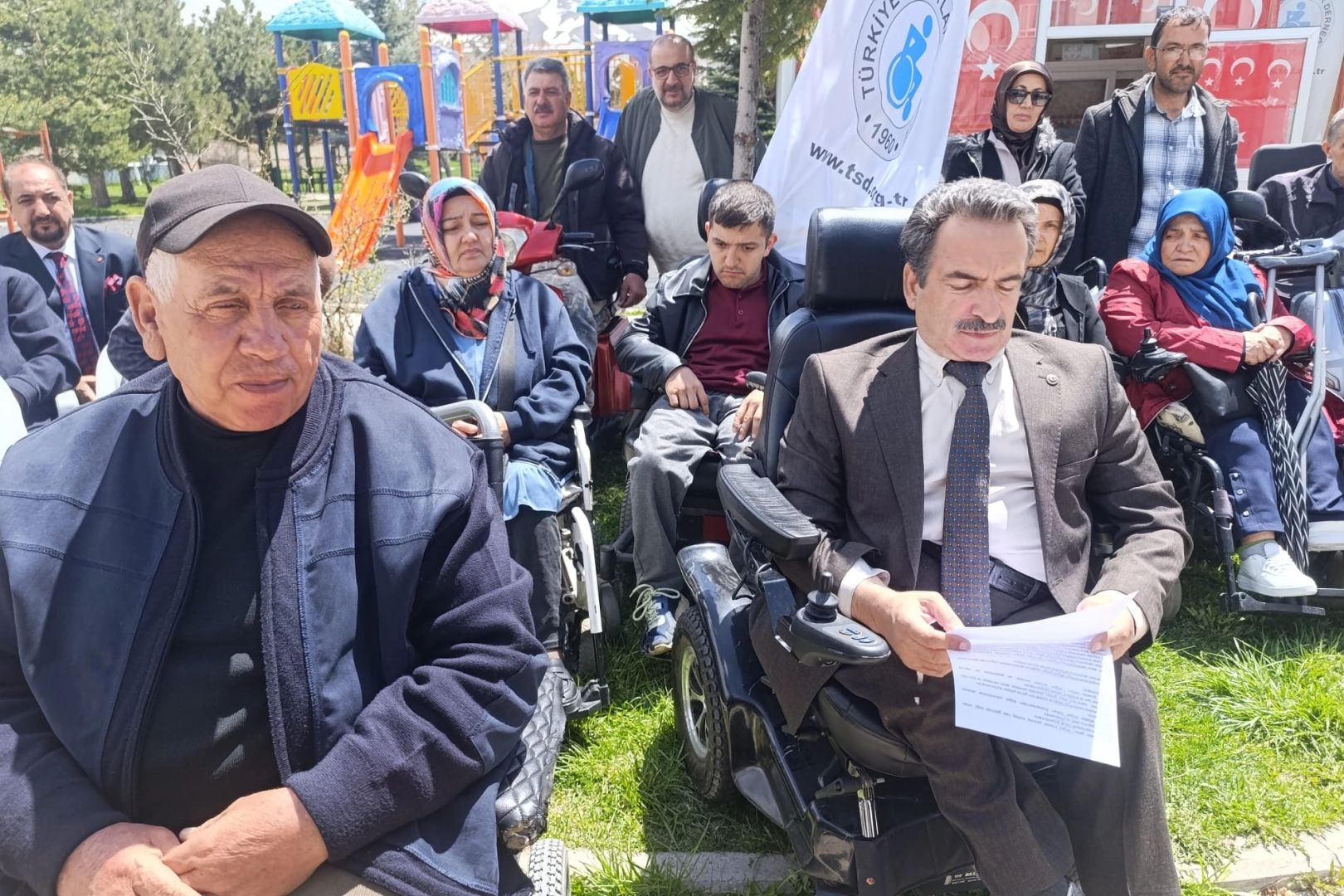 Erzurum’dan Engelliler Haftası Çıkışı: "Yardım Değil, Hak İstiyoruz"