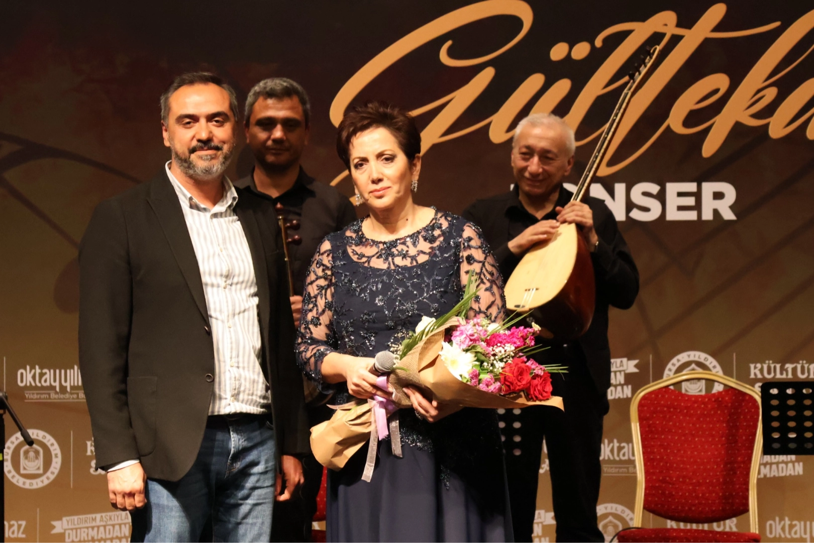 Yıldırım’da Türkü Gecesi: Aysun Gültekin Bursalıları Mest Etti