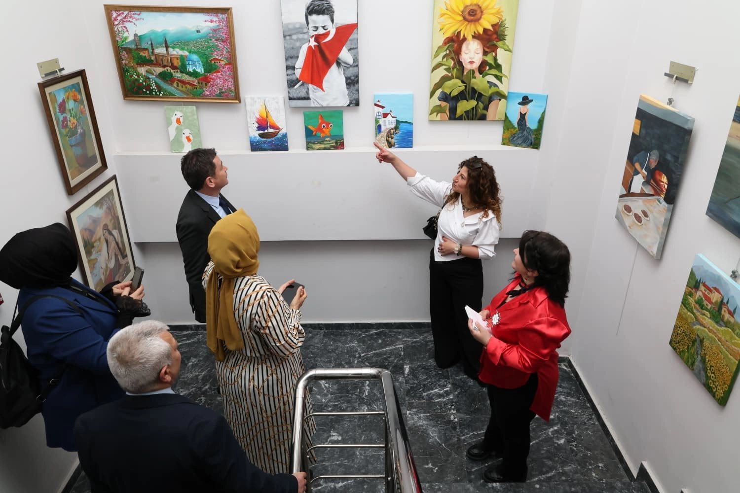 Osmangazi’de Sanat Şöleni: OSMEK Kursiyerlerinden Muhteşem Yıl Sonu Sergisi